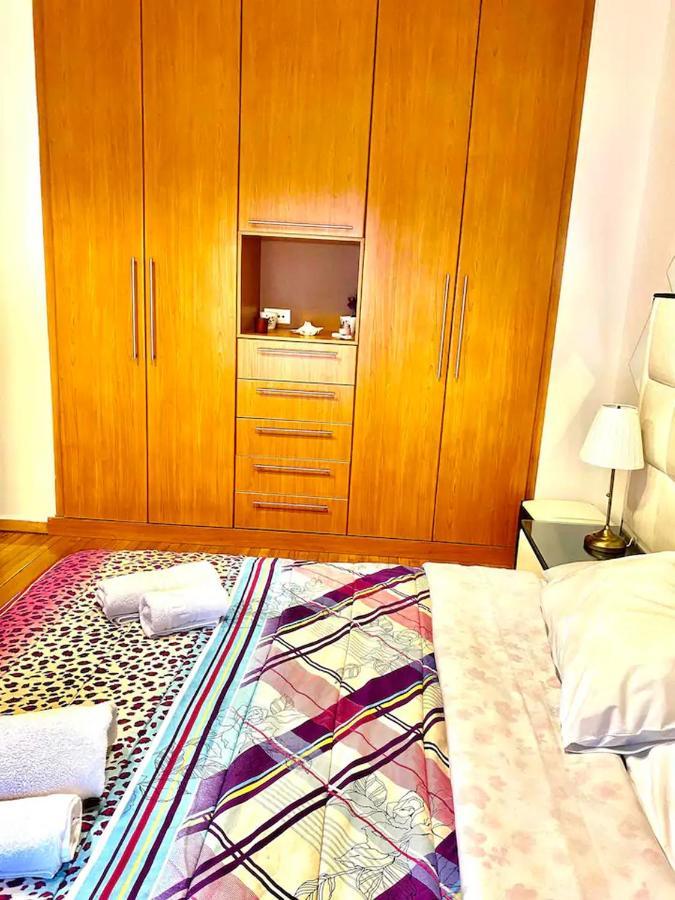 Apartmán 4Bdr Amazing Spacious Full Apt In Plaka Atény Exteriér fotografie